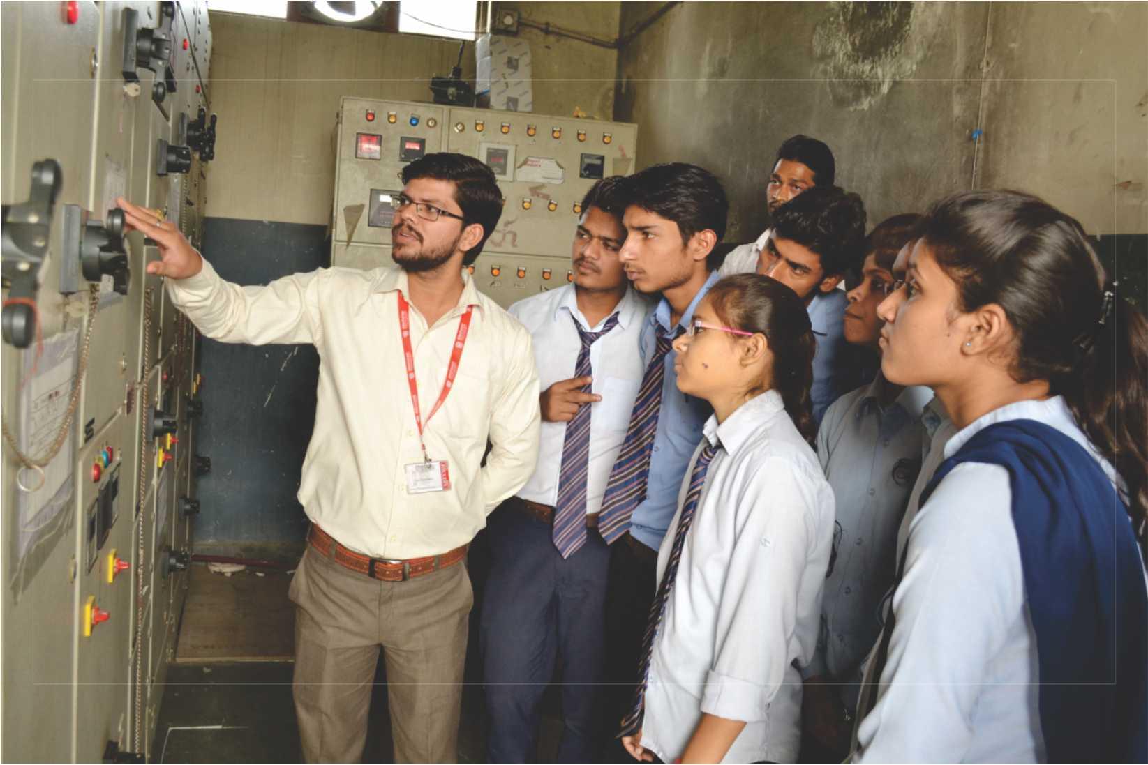 Allenhouse Institute of Technology Kanpur Industrial Visit photo 4